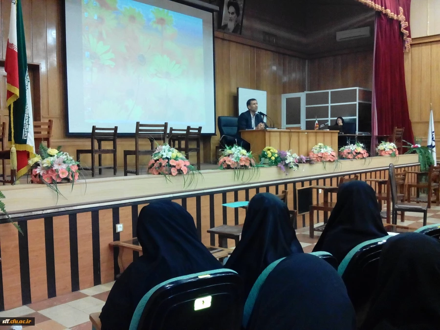 برگزاری  جلسه توجیهی برخی مسایل حوزه آموزش و امتحانات مرکز آموزش عالی سلمان فارسی فارس