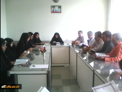 جلسه قرائت  و تفسیر خوانی قرآن همکاران