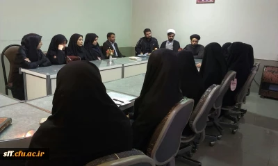 بازرس تعلیم و تربیت سازمان بسیج دانشجویی کشور حجت الاسلام و المسلمین فروتن از حلقه های صالحین مرکز آموزش عالی سلمان فارسی بازدید کرد .