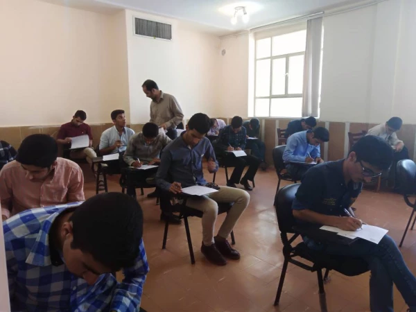 برگزاری امتحانات پایانی دانشجویان