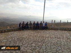 کوهنوردی دانشجویان و کارشناس فرهنگی واحد دانشگاهی سلمان فارسی در پارک کوهستانی دراک