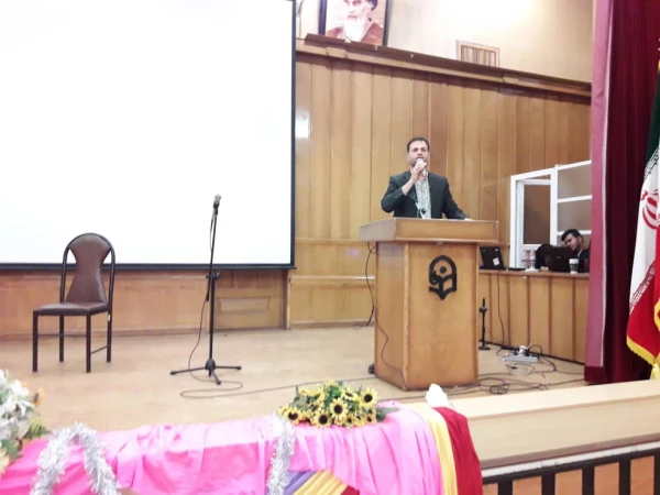 برگزاری جشن آغاز امامت امام زمان (عج) در واحد دانشگاهی سلمان فارسی شیراز