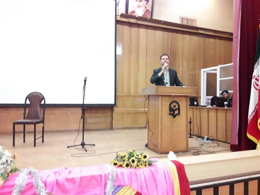 برگزاری جشن آغاز امامت امام زمان (عج) در واحد دانشگاهی سلمان فارسی شیراز