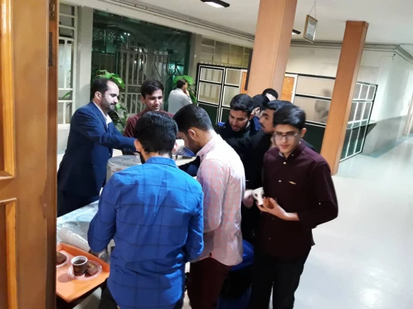 برگزاری جشن آغاز امامت امام زمان (عج) در واحد دانشگاهی سلمان فارسی شیراز