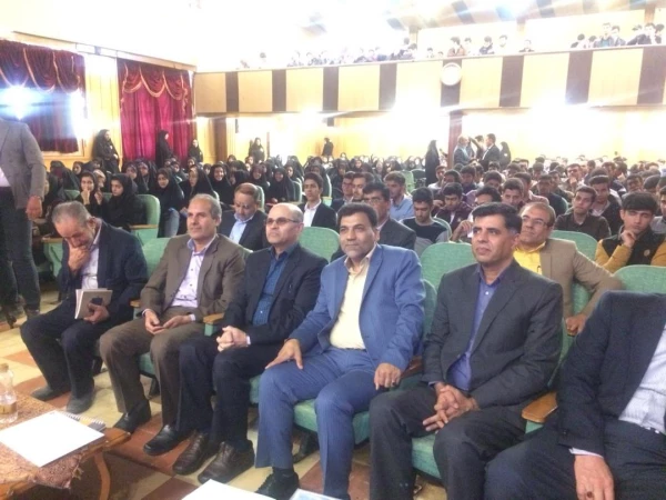 برگزاری شعر رضوی در واحد دانشگاهی سلمان فارسی شیراز  4