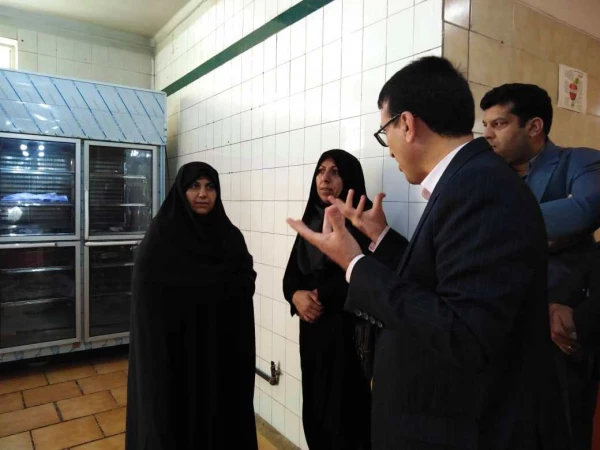 دیدار دکتر علی نژاد معاون محترم امور دانشجویی دانشگاه فرهنگیان از قسمت های مختلف واحد سلمان فارسی شیراز  2