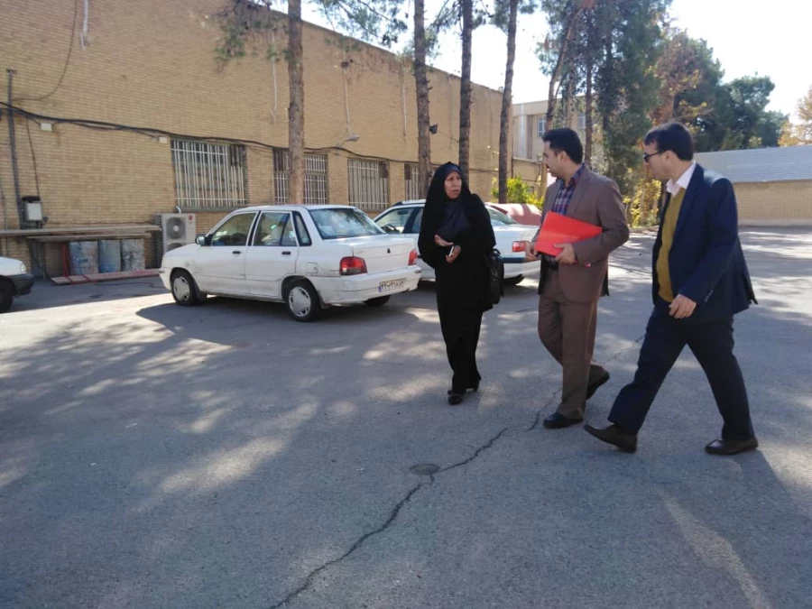 دیدار دکتر علی نژاد معاون محترم امور دانشجویی دانشگاه فرهنگیان از قسمت های مختلف واحد سلمان فارسی شیراز  7