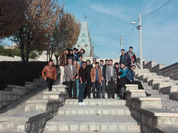 اردوی یکروزه دانشجو معلمان به تخت جمشید  4