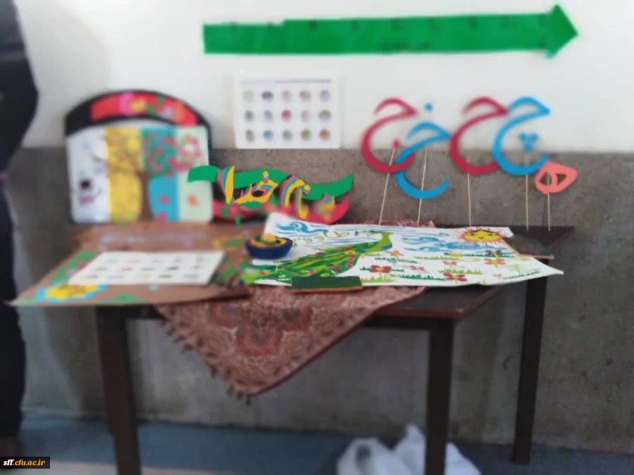 برگزاری مراسم گرامیداشت هفته پژوهش در واحددانشگاهی سلمان فارسی شیراز 10