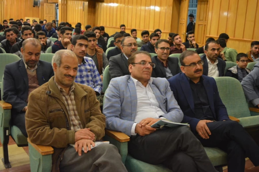 جشن شب یلدا در واحد دانشگاهی سلمان فارسی شیراز 4