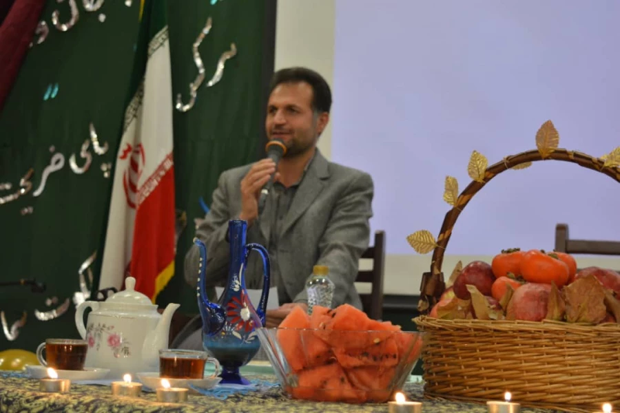 جشن شب یلدا در واحد دانشگاهی سلمان فارسی شیراز 5