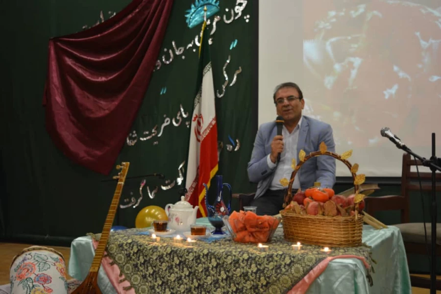 جشن شب یلدا در واحد دانشگاهی سلمان فارسی شیراز 6