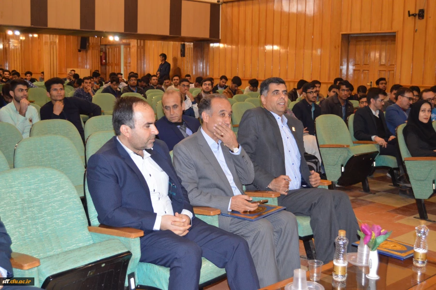 طرح هر دانشجو یک مهارت در واحد دانشگاهی سلمان فارسی شیراز 
انعقاد تفاهم نامه بین سازمان فنی حرفه ای و دانشگاه فرهنگیان فارس در راستای طرح هر دانشجو یک مهارت  6