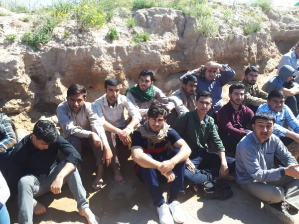 اردوی راهیان نور 
اردوی راهیان نور دانشجو معلمان واحد دانشگاهی سلمان فارسی شیراز 
این اردو در تاریخ 17 اسفند ماه با بدرقه کارشناس محترم فرهنگی  واحد سلمان فارسی جناب آقای دکتر کشاورز و با همراهی دکتر ابوطالب عزیزی مسئول بسیج اساتید دانشگاه فرهنگیان فارس  