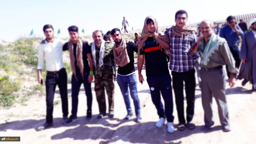 اردوی راهیان نور 
اردوی راهیان نور دانشجو معلمان واحد دانشگاهی سلمان فارسی شیراز 
این اردو در تاریخ 17 اسفند ماه با بدرقه کارشناس محترم فرهنگی  واحد سلمان فارسی جناب آقای دکتر کشاورز و با همراهی دکتر ابوطالب عزیزی مسئول بسیج اساتید دانشگاه فرهنگیان فارس  