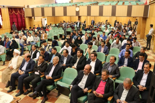 برگزاری همایش اقوام به مناسبت هفته خوابگاه ها درتایخ 98/02/09 در واحد دانشگاهی سلمان فارسی شیراز برگزار شد . 9
