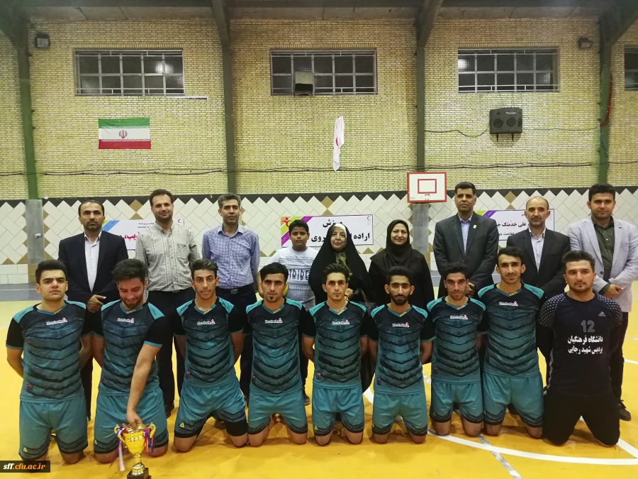 قهرمانی تیم فوتسال تربیت بدنی واحد دانشگاهی سلمان فارسی شیراز  5