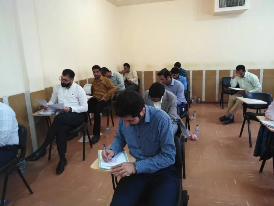 برگزاری آزمون اصلح دانشجویان ماده 28 پسران در واحد دانشگاهی سلمان فارسی شیراز  3