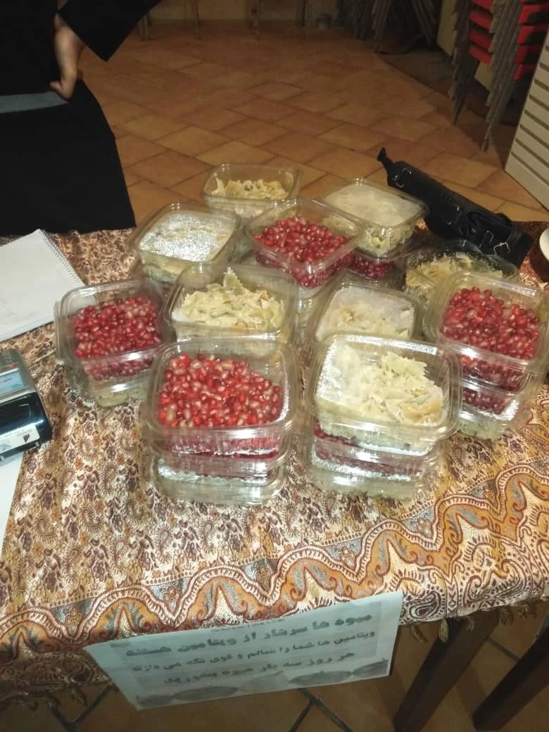 برگزاری جشنواره غذا در واحد دانشگاهی سلمان فارسی شیراز 
این جشنواره با حضور آقای دکتر افلاکی فرد و کارکنان مدیریت استانی برگزار شد 
و در پایان   غذا ها و کیک ها و شیرینی های تهیه شده بوسیله دانشجویان وکارکنان مورد داوری قرار گرفت و نفرات برتر انتخاب شدند.