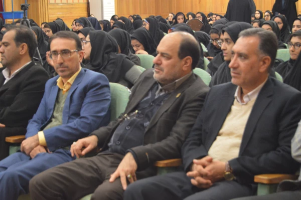 برگزاری مراسم روز دانشجو با حضور مدیریت محترم امور پردیس های استان وسرپرست واحد دانشگاهی مرکز  سلمان و کارکنان و دانشجویان  در مرکز سلمان فارسی شیراز  3