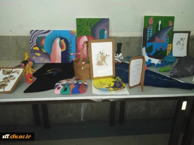 نمایشگاه دست ساخته های دانشجویان رشته علوم تربیتی 

برگزاری نمایشگاه دست ساخته های دانشجو معلمان رشته علوم تربیتی در درس کارگاه هنر1 و کاربرد هنر با سرکارخانم استاد شکری