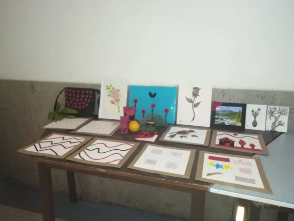 برگزاری نمایشگاه دست ساخته های دانشجو معلمان رشته هنر  6