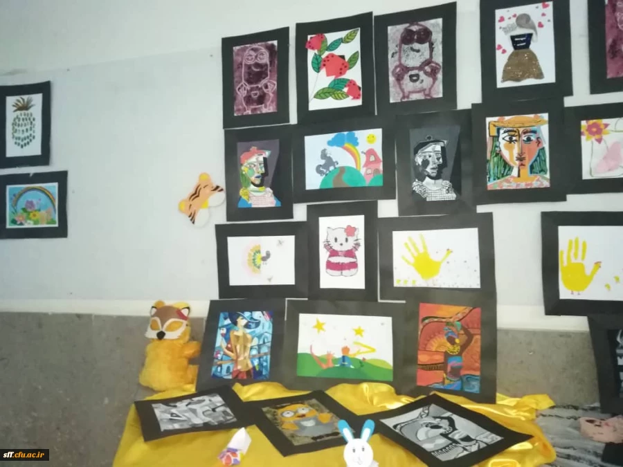 نمایشگاه دست ساخته های دانشجویان رشته علوم تربیتی کارگاه هنر با استاد جنتی 4