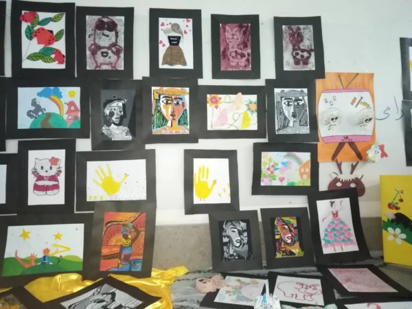 نمایشگاه دست ساخته های دانشجویان رشته علوم تربیتی کارگاه هنر با استاد جنتی 8