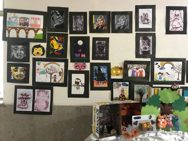 نمایشگاه دست ساخته های دانشجویان رشته علوم تربیتی کارگاه هنر با استاد جنتی 21