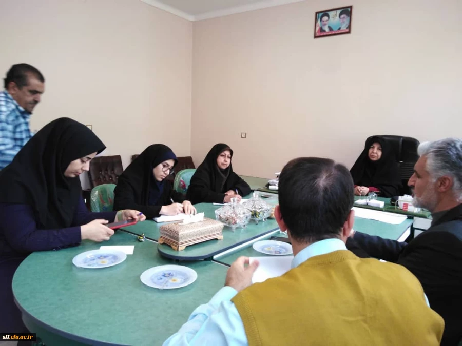 برگزاری جلسه امر به معروف و نهی از منکر در واحد دانشگاهی سلمان فارسی شیراز به حضور اعضا  2