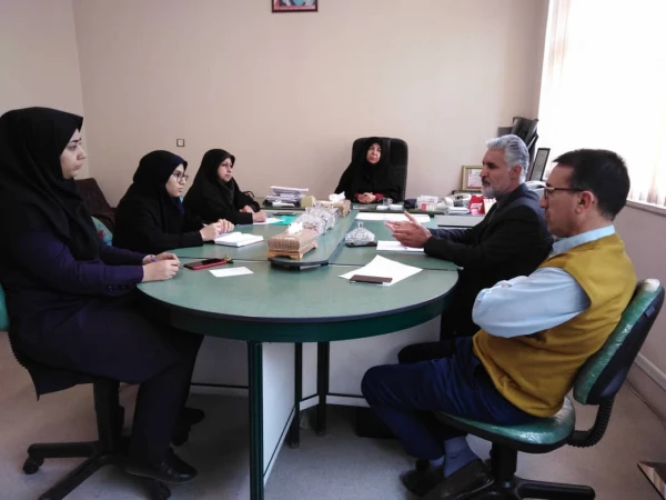 برگزاری جلسه امر به معروف و نهی از منکر در واحد دانشگاهی سلمان فارسی شیراز به حضور اعضا  4