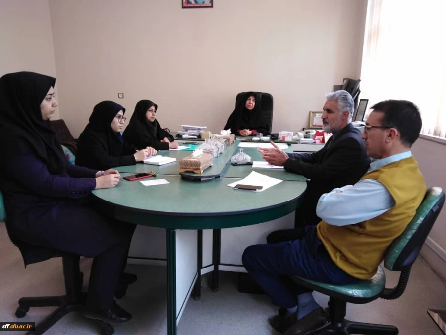 برگزاری جلسه امر به معروف و نهی از منکر در واحد دانشگاهی سلمان فارسی شیراز به حضور اعضا  4