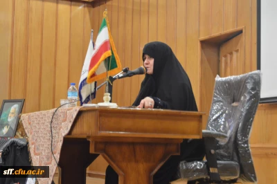  

به مناسبت ایام اله دهه فجر روز شنبه تاریخ98/11/19برنامه ای با محوریت دستاورد های انقلاب و اربعین سردار سلیمانی با حضور سرکار خانم دکتر طاهره محسنی(استاد دانشگاه امام صادق(ع)) برگزار شد.
در این برنامه از تمام دانشجویان پردیس های خواهران حضور داشتند.