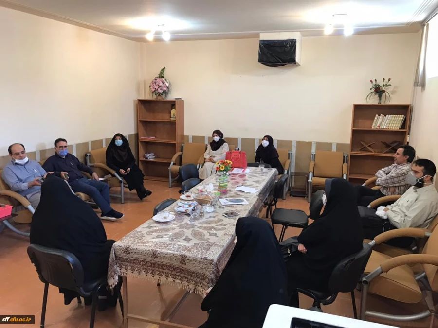 حضور جناب آقای دکتر افلاکی فرد در واحد دانشگاهی سلمان فارسی شیراز و جلسه با اساتید این واحد دانشگاهی در تاریخ 99/03/18 2