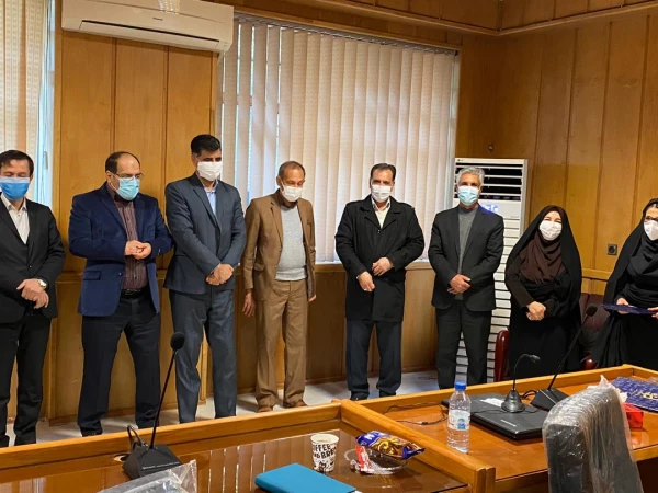 به مناسبت هفته پژوهش در تاریخ 1399/10/09 مراسمی با حضور پژوهشگران برتر دانشگاه فرهنگیان در واحد دانشگاهی سلمان فارسی شیرازبرگزار شد. 2