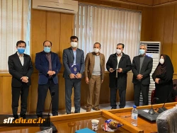 به مناسبت هفته پژوهش در تاریخ 1399/10/09 مراسمی با حضور پژوهشگران برتر دانشگاه فرهنگیان در واحد دانشگاهی سلمان فارسی شیرازبرگزار شد. 2