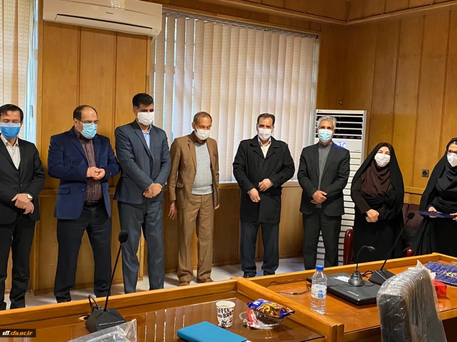 به مناسبت هفته پژوهش در تاریخ 1399/10/09 مراسمی با حضور پژوهشگران برتر دانشگاه فرهنگیان در واحد دانشگاهی سلمان فارسی شیرازبرگزار شد. 2