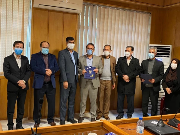 به مناسبت هفته پژوهش در تاریخ 1399/10/09 مراسمی با حضور پژوهشگران برتر دانشگاه فرهنگیان در واحد دانشگاهی سلمان فارسی شیرازبرگزار شد. 2