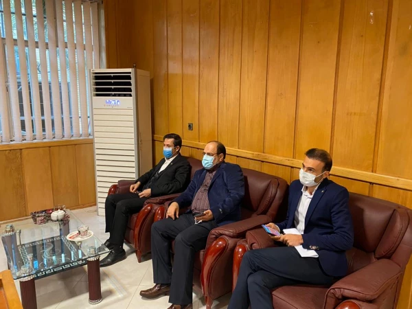 به مناسبت هفته پژوهش در تاریخ 1399/10/09 مراسمی با حضور پژوهشگران برتر دانشگاه فرهنگیان در واحد دانشگاهی سلمان فارسی شیرازبرگزار شد. 2