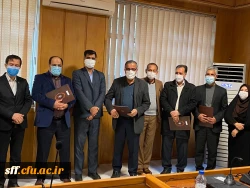 به مناسبت هفته پژوهش در تاریخ 1399/10/09 مراسمی با حضور پژوهشگران برتر دانشگاه فرهنگیان در واحد دانشگاهی سلمان فارسی شیرازبرگزار شد. 2