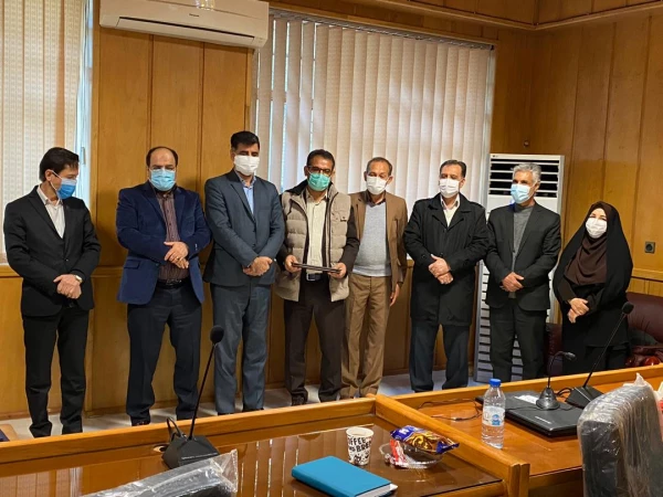 به مناسبت هفته پژوهش در تاریخ 1399/10/09 مراسمی با حضور پژوهشگران برتر دانشگاه فرهنگیان در واحد دانشگاهی سلمان فارسی شیرازبرگزار شد. 2