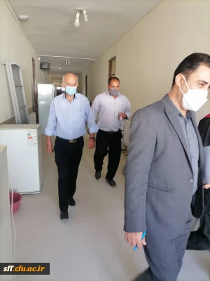 بازدید جناب آقای دکتر انصاری راد معاون امور دانشجویی از مرکز سلمان فارسی شیراز

بازدید جناب آقای دکتر انصاری راد معاون امور دانشجویی سازمان مرکزی و دکتر حیدری مدیر کل محترم امور دانشجویی در تاریخ 1400/07/06 از دانشگاه فرهنگیان واحد سلمان فارسی شیراز
در این بازدید ضمن بازدید از  قسمت های مختلف مرکز، به بررسی مشکلات این حوزه پرداختند.