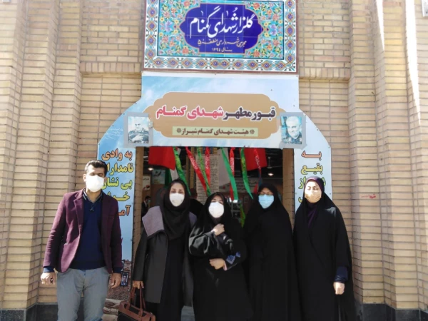 به مناسبت دهه فجر انقلاب اسلامی و گرامیداشت شهدای انقلاب و بالاخص شهید مدافع امنیت شهید سرهنگ دوم علی اکبر رنجبر که در تاریخ 13 بهمن ماه 1400 در درگیری با اراذل واوباش در منطقه بید زرد به شهادت رسیده بود امروز 17 بهمن ماه با شرکت تعدادی از همکاران مرکز سل