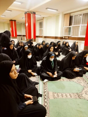 مراسم یادبود شهدای حادثه تروریستی حرم شاهچراغ (ع) در مرکز سلمان فارسی برگزار شد. 3