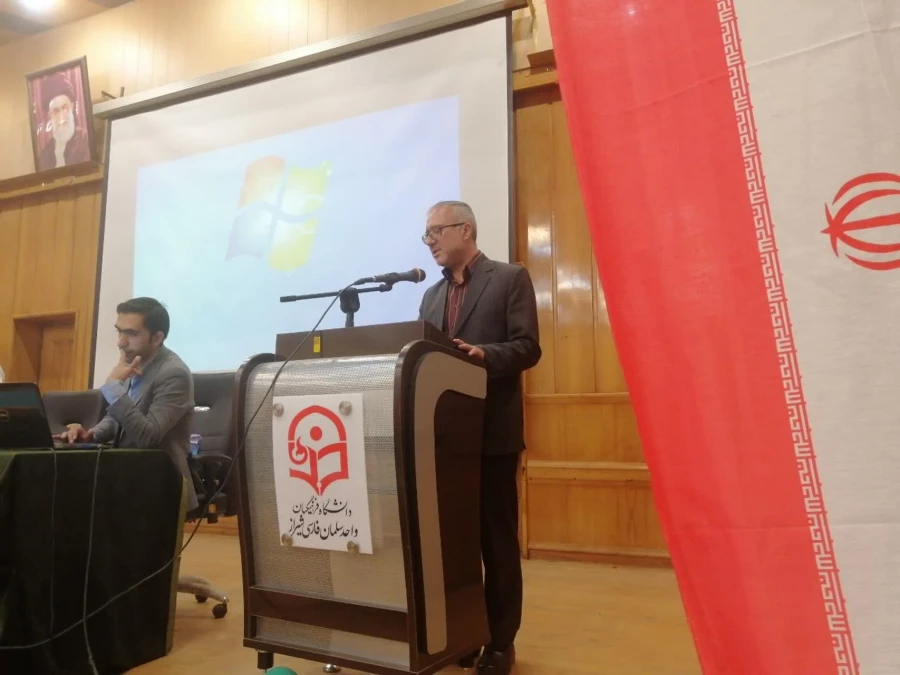 جلسه توجیهی  با موضوع قوانین و ضوابط دانشگاه حضور مدیر هسته ی گزینش آموزش و پرورش استان فارس و دانشجو معلمان جدید الورود و دانشجویان ورودی قبل برگزار شد 3