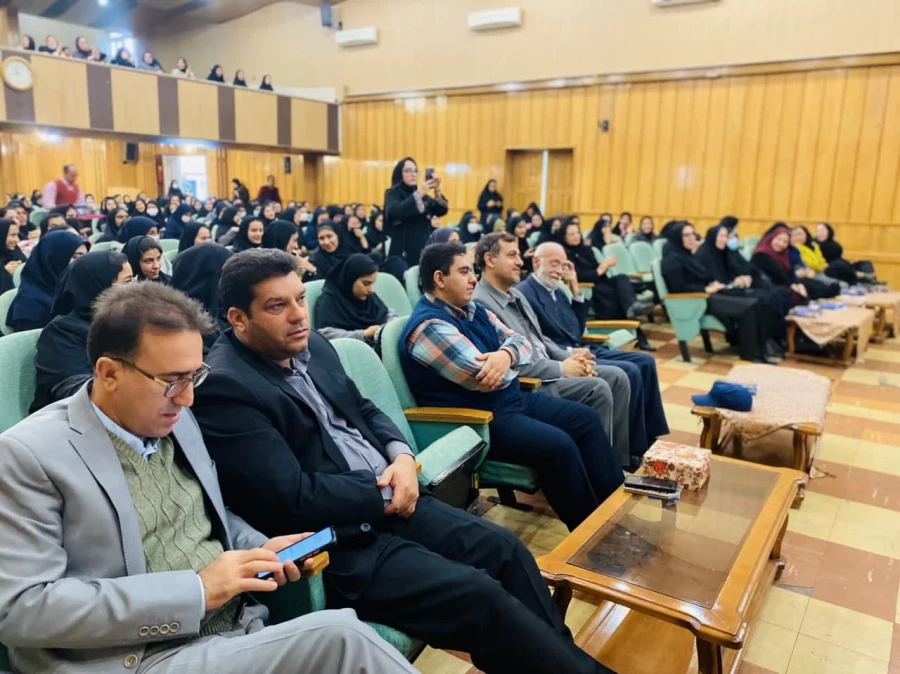 به مناسبت 16 آذر مراسم روز دانشجو در مراکز سلمان فارسی شیراز برگزار شد 12