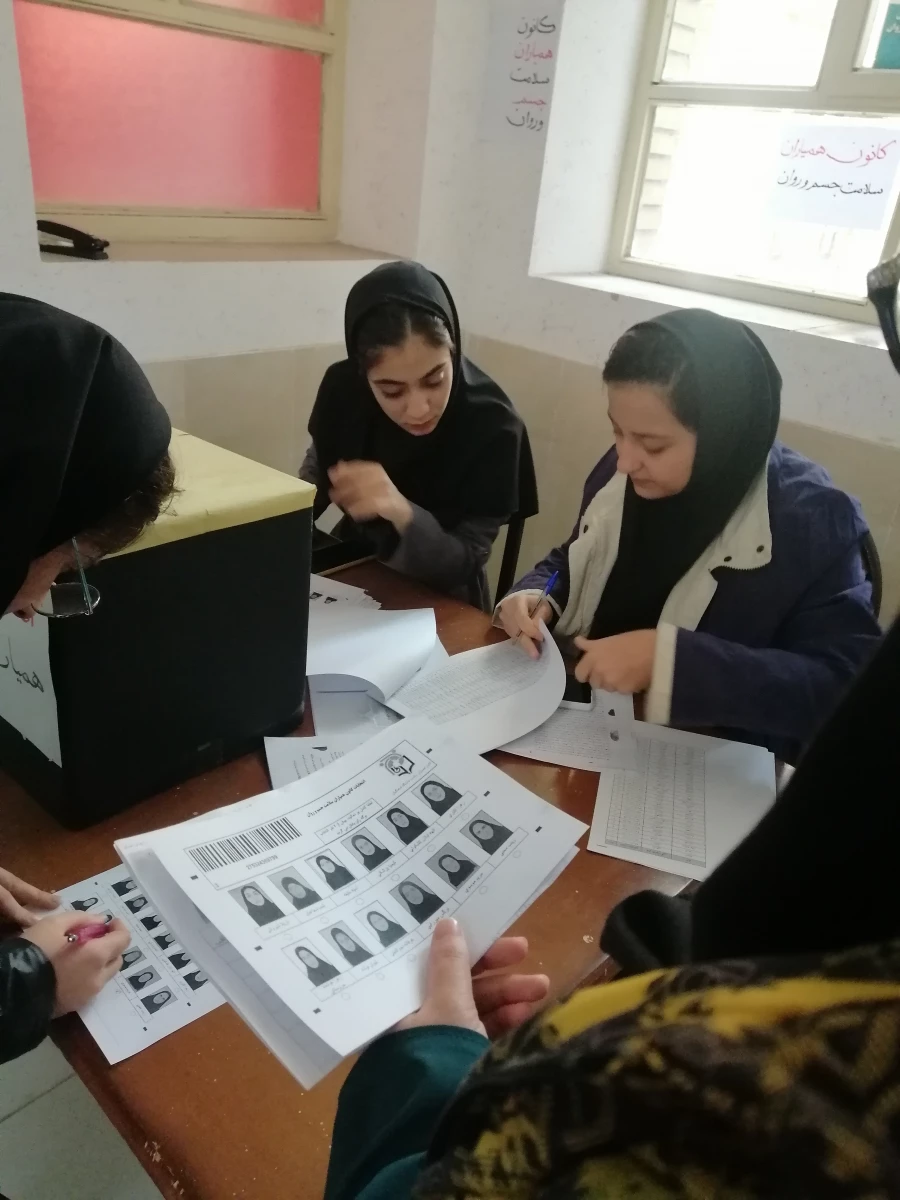 برگزاری ششمین دوره انتخابات کانون همیاران بهداشت و سلامت جسم و روان در مرکز سلمان فارسی شیراز  8