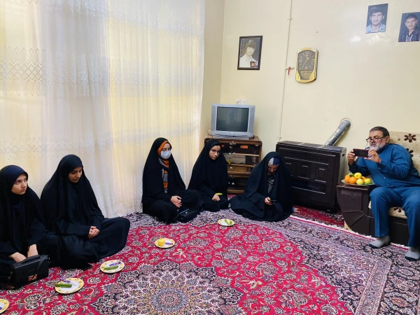 دیدار با خانواده شهید حسین علیپور اسیری 6