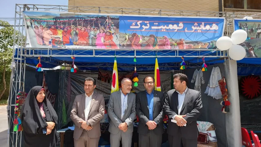 برگزاری همایش اقوام در واحد دانشگاهی سلمان فارسی شیراز 3