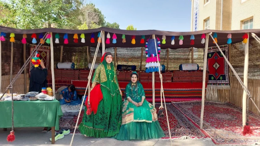 برگزاری همایش اقوام در واحد دانشگاهی سلمان فارسی شیراز 7